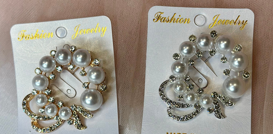 Broches
